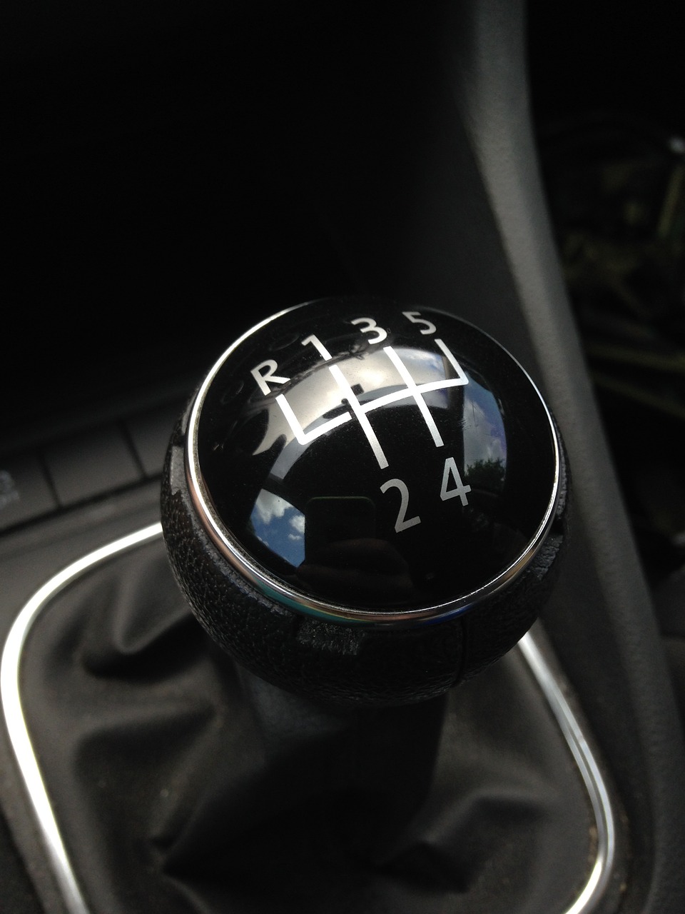 gear shift knob for manual transmission